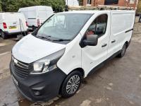 VAUXHALL VIVARO