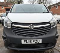 VAUXHALL VIVARO