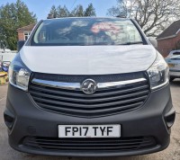VAUXHALL VIVARO