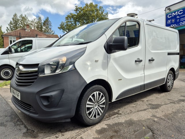 VAUXHALL VIVARO