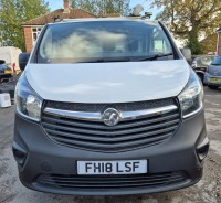 VAUXHALL VIVARO