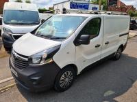 VAUXHALL VIVARO
