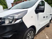 VAUXHALL VIVARO