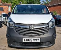 VAUXHALL VIVARO