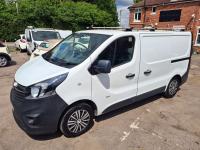 VAUXHALL VIVARO