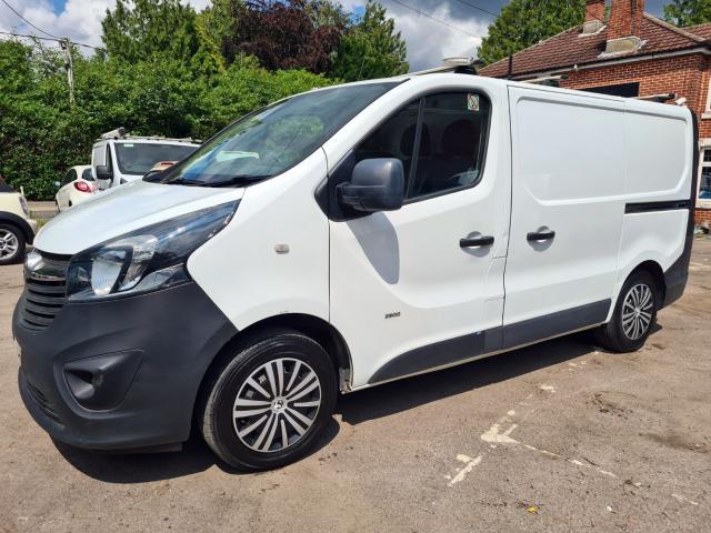 VAUXHALL VIVARO