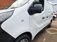 VAUXHALL VIVARO