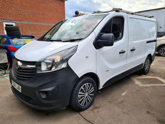 VAUXHALL VIVARO