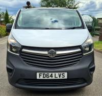 VAUXHALL VIVARO