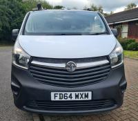 VAUXHALL VIVARO