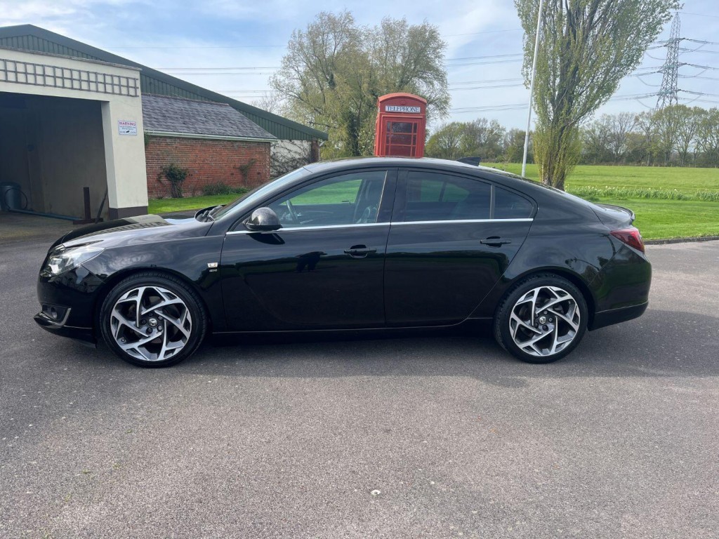 View VAUXHALL INSIGNIA 2.0 i Turbo SRi VX Line Nav