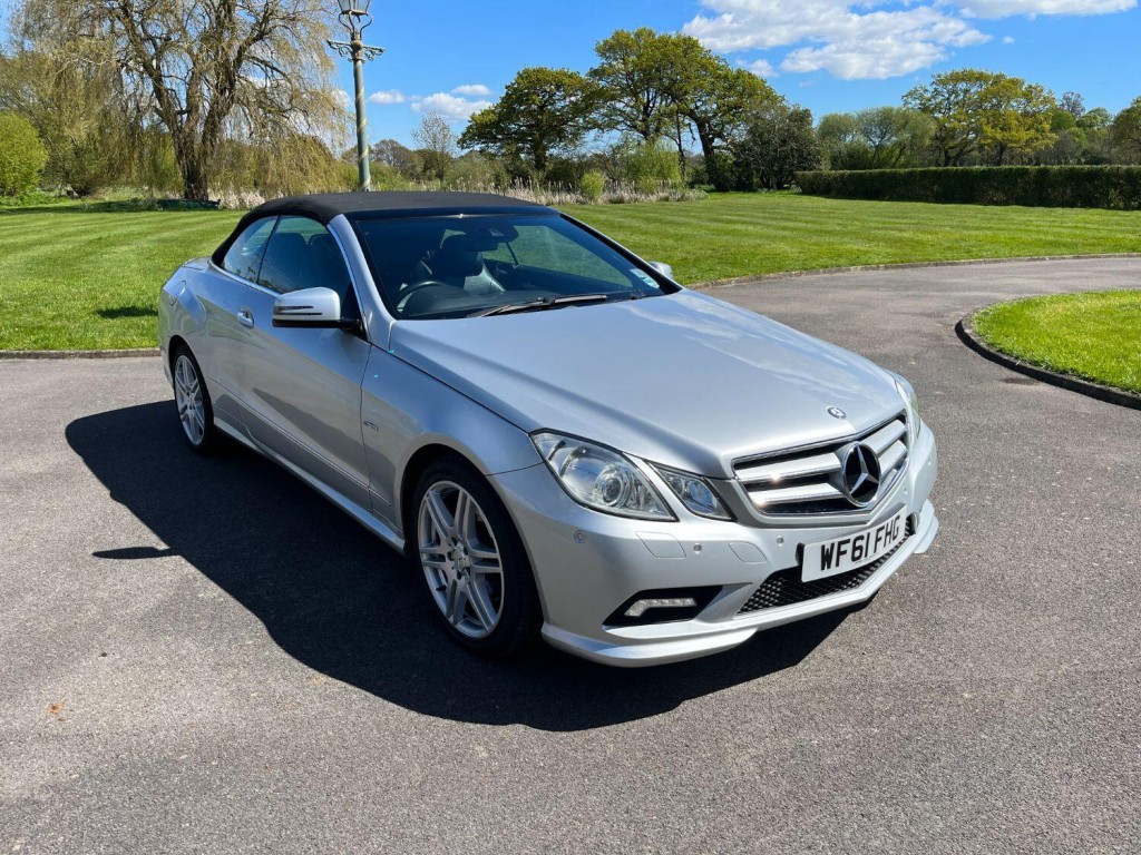 MERCEDES-BENZ E CLASS