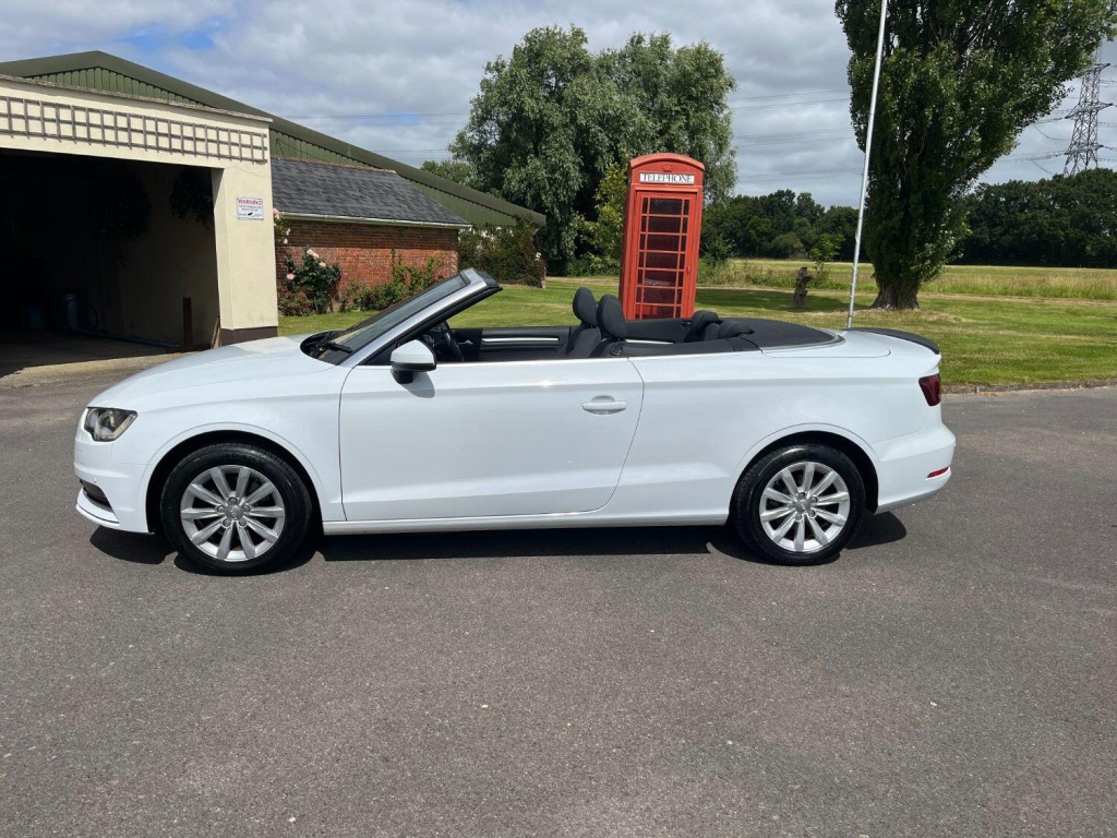 View AUDI A3 1.4 TFSI CoD SE