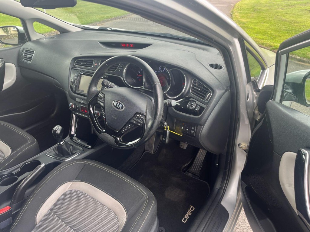 KIA CEED