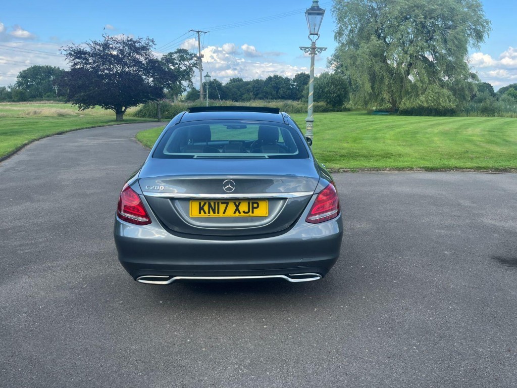 MERCEDES-BENZ C CLASS