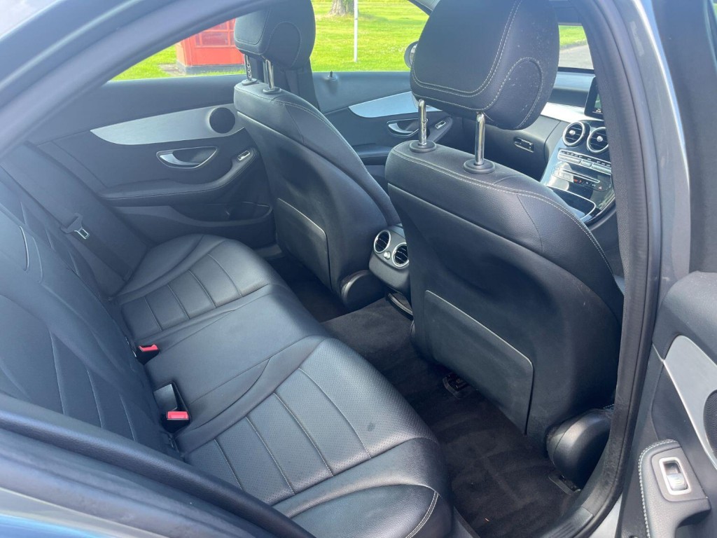 MERCEDES-BENZ C CLASS