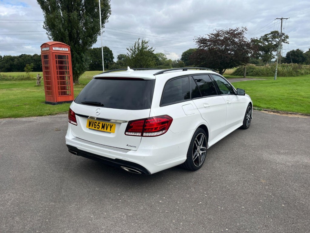 View MERCEDES-BENZ E CLASS 2.1 E220 BlueTEC AMG Night Edition