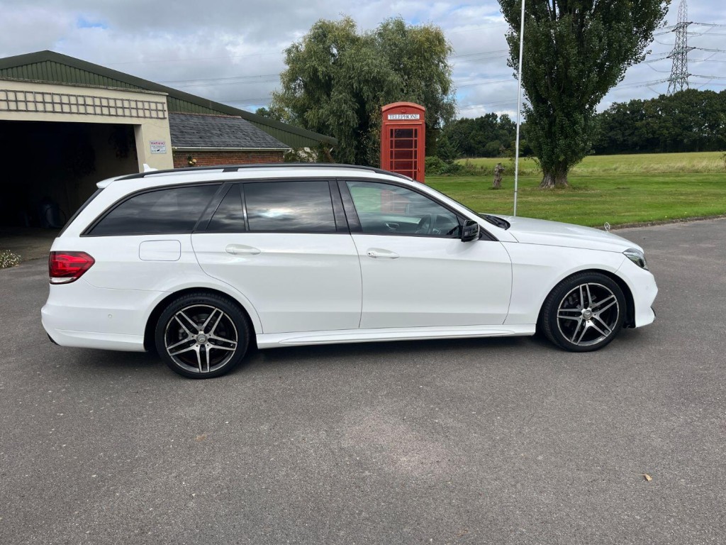 MERCEDES-BENZ E CLASS