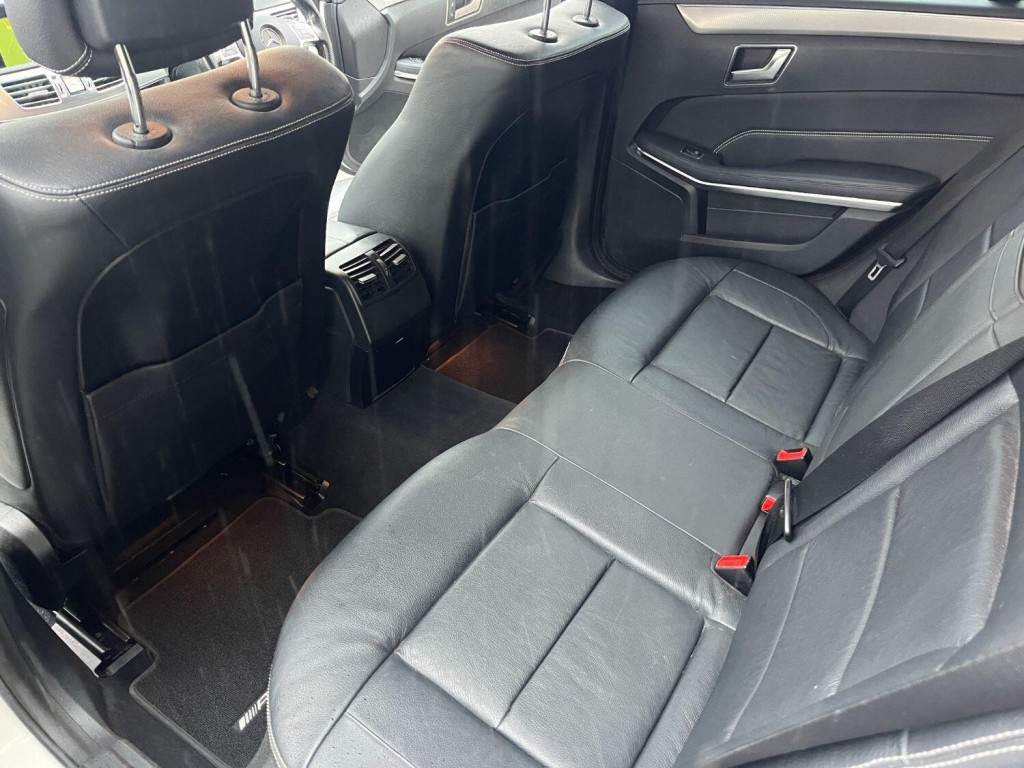 MERCEDES-BENZ E CLASS