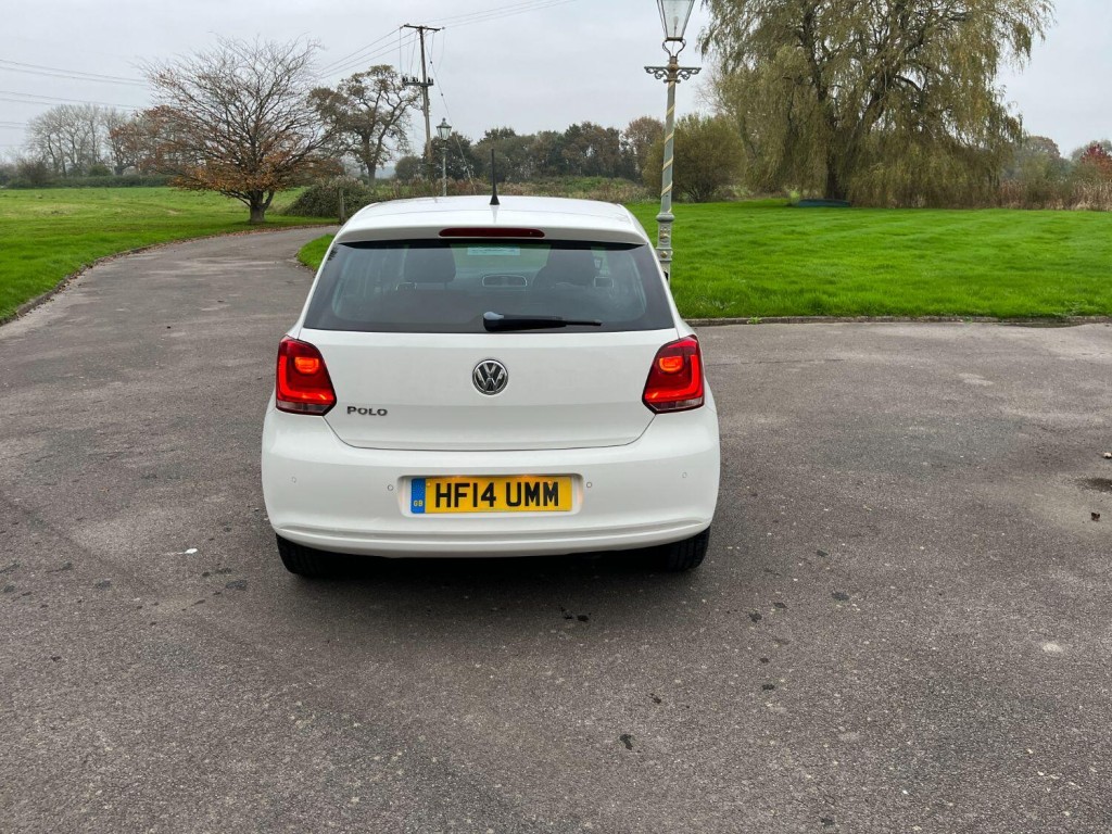 VOLKSWAGEN POLO