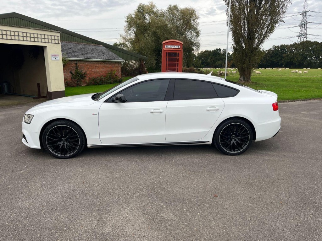 View AUDI A5 2.0 TDI Black Edition Plus