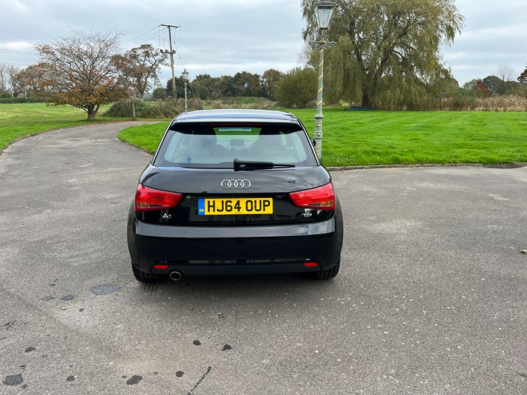 AUDI A1