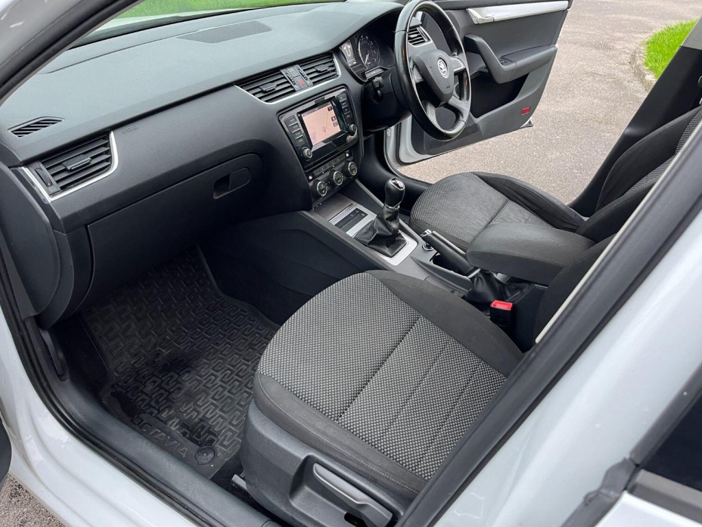 SKODA OCTAVIA