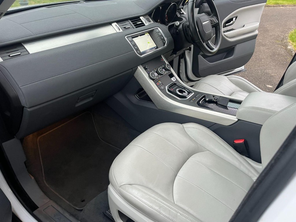 LAND ROVER RANGE ROVER EVOQUE