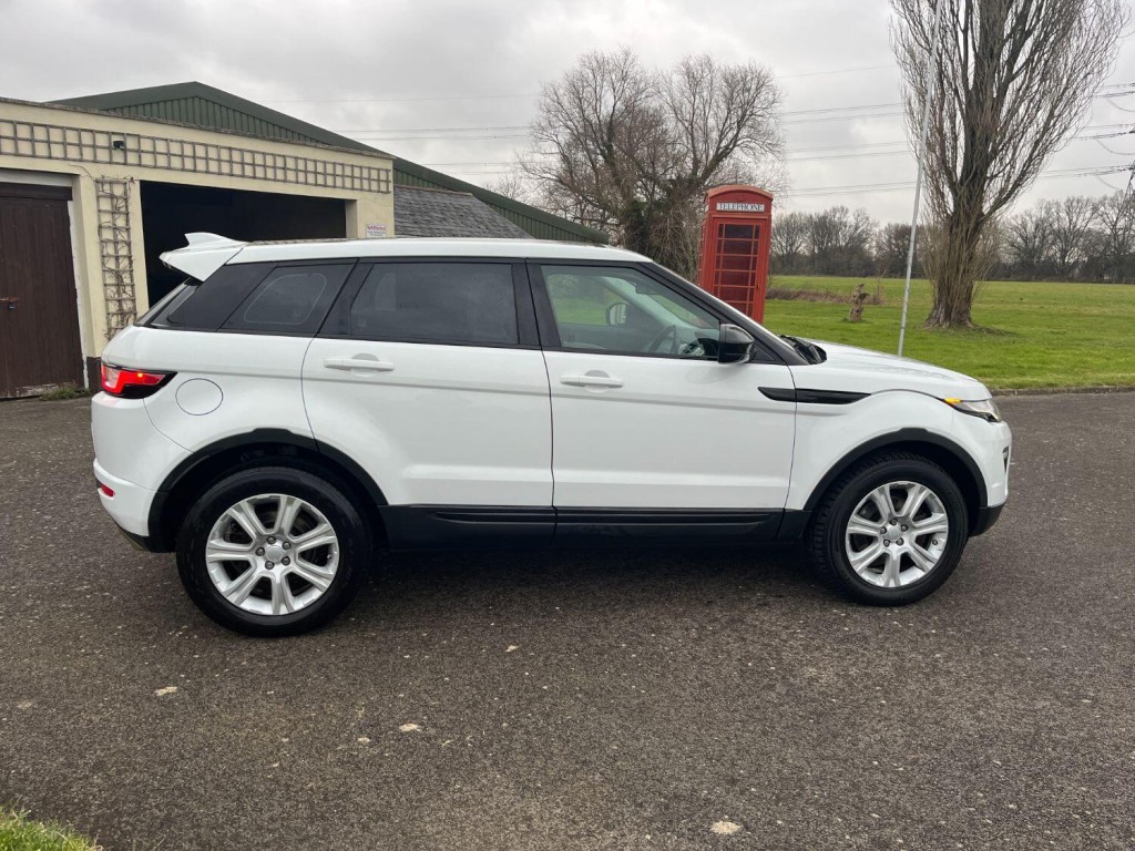 LAND ROVER RANGE ROVER EVOQUE