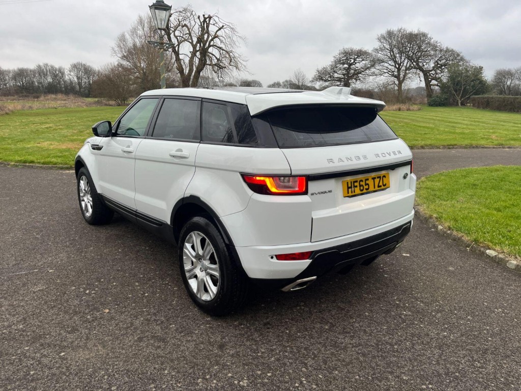 LAND ROVER RANGE ROVER EVOQUE