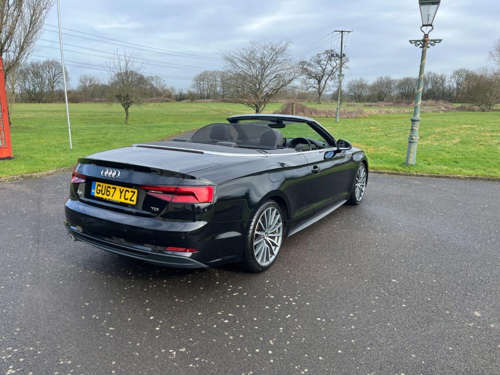 View AUDI A5 2.0 TDI S line