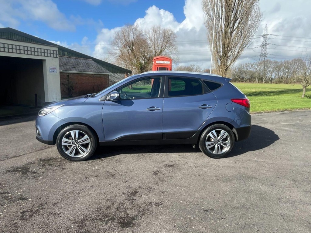 View HYUNDAI IX35 1.7 CRDi Premium