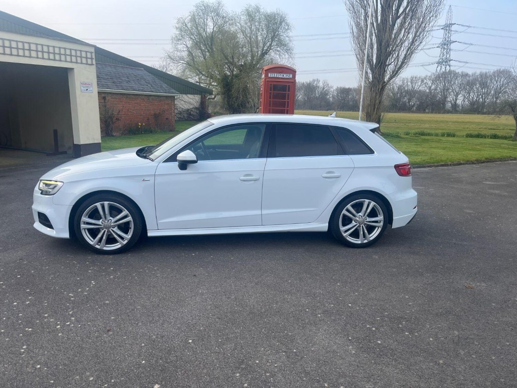 View AUDI A3 1.4 TFSI CoD S line