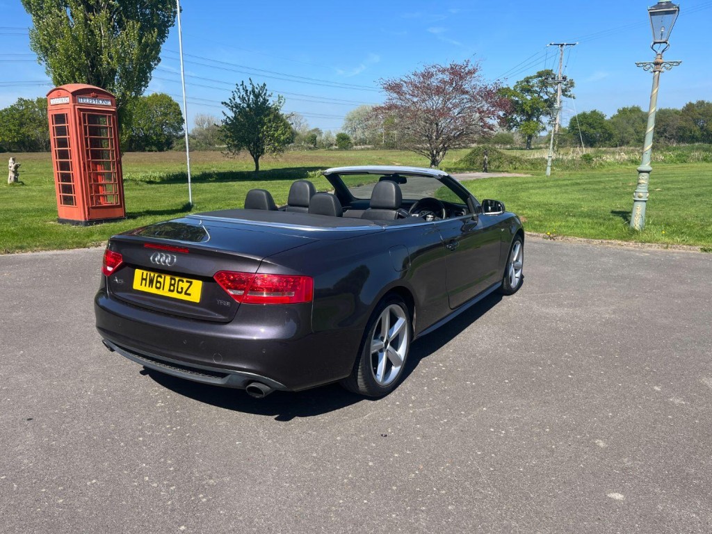 View AUDI A5 2.0 TFSI S line