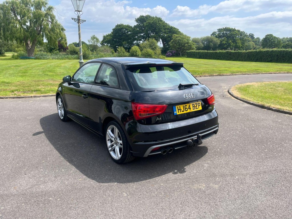 AUDI A1