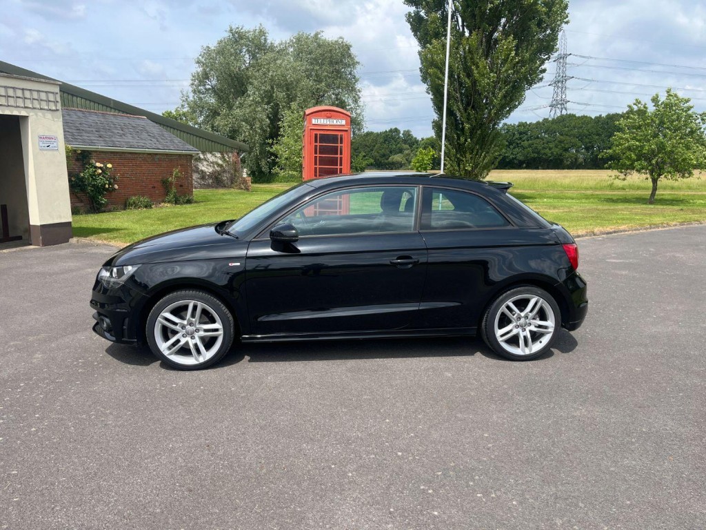 View AUDI A1 1.4 TFSI CoD S line
