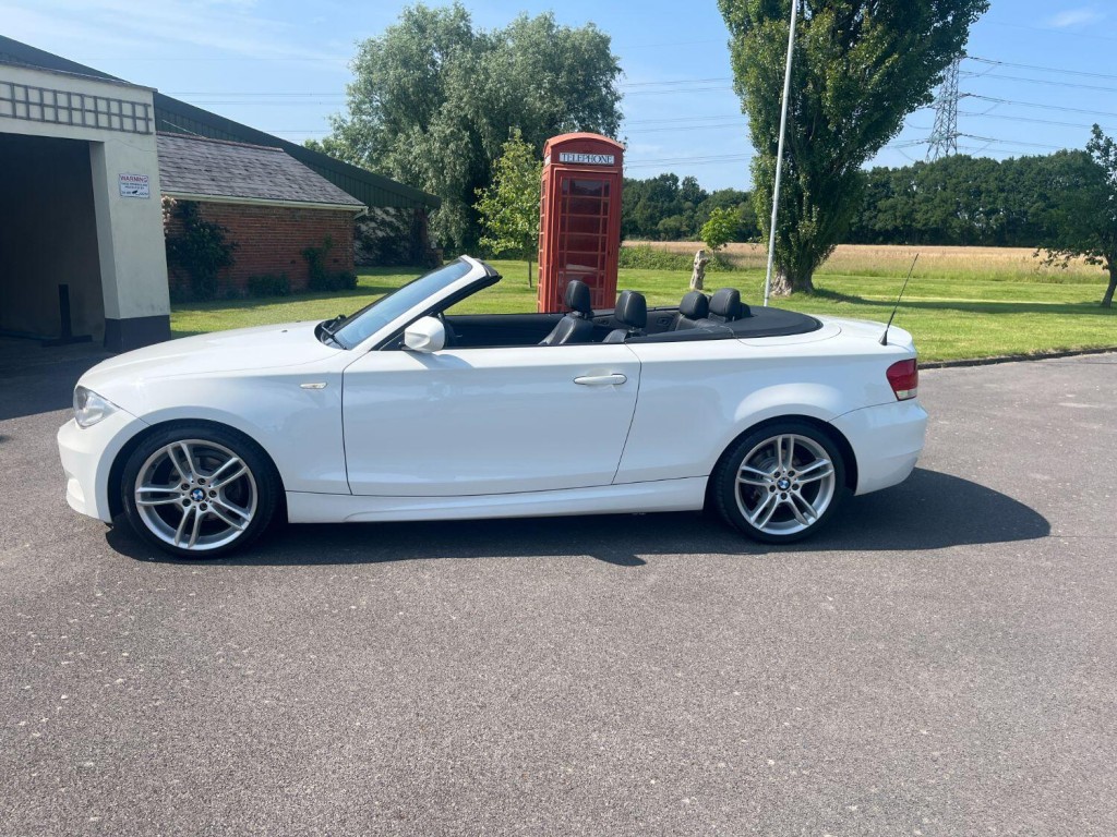 View BMW 1 SERIES 2.0 118i M Sport Convertible
