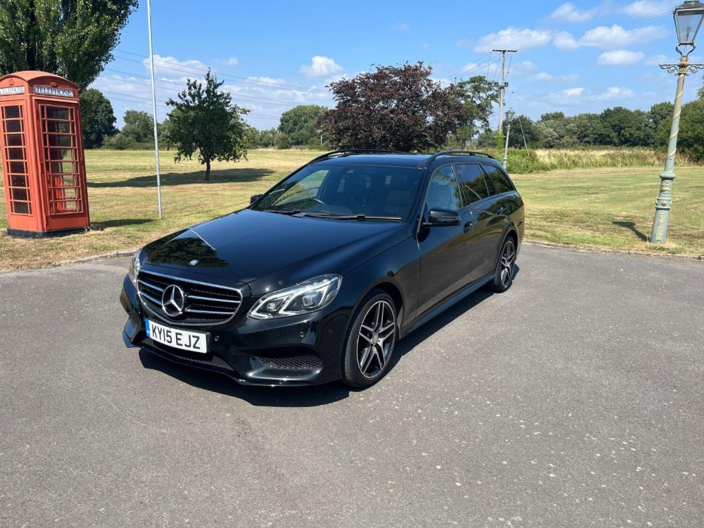 View MERCEDES-BENZ E CLASS 2.1 E220 BlueTEC AMG Night Edition