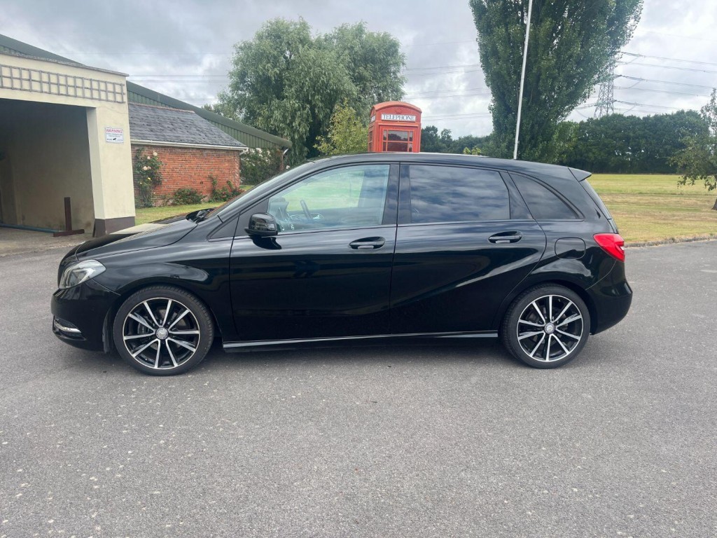 View MERCEDES-BENZ B CLASS 1.5 B180 CDI Sport
