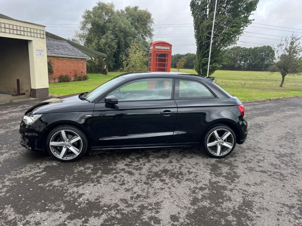 View AUDI A1 1.4 TFSI S line Style Edition