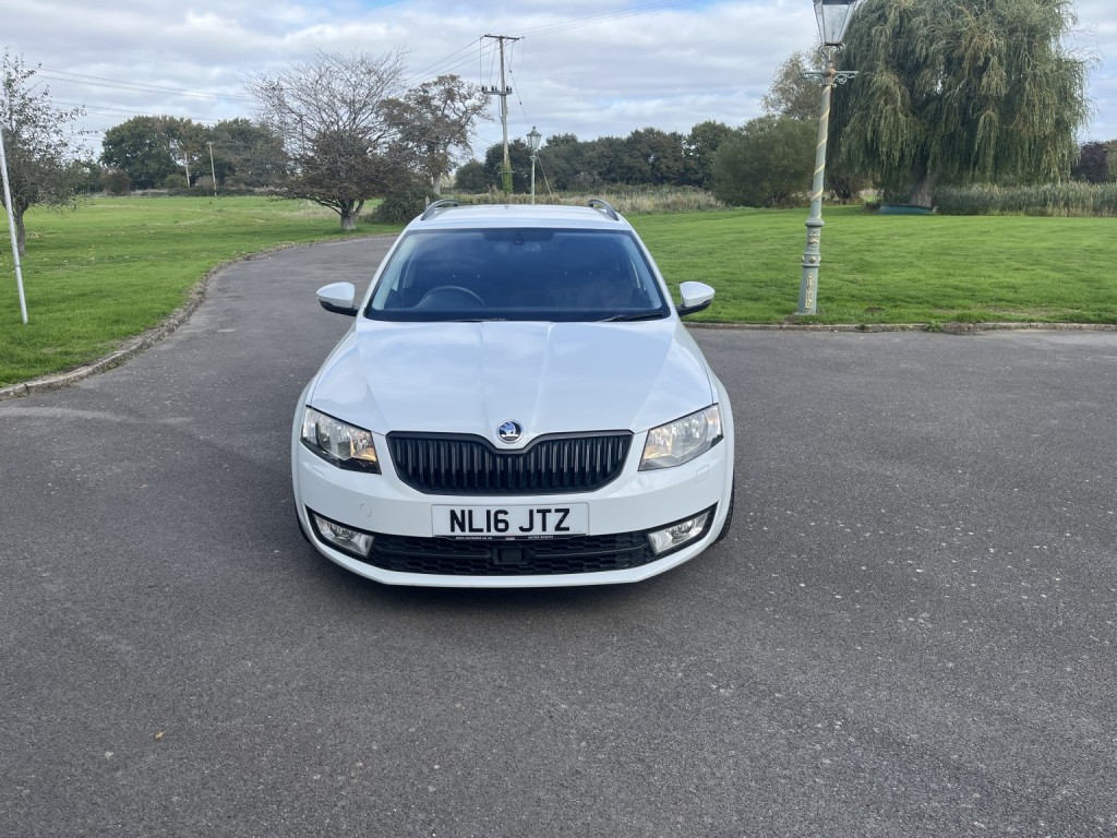 SKODA OCTAVIA