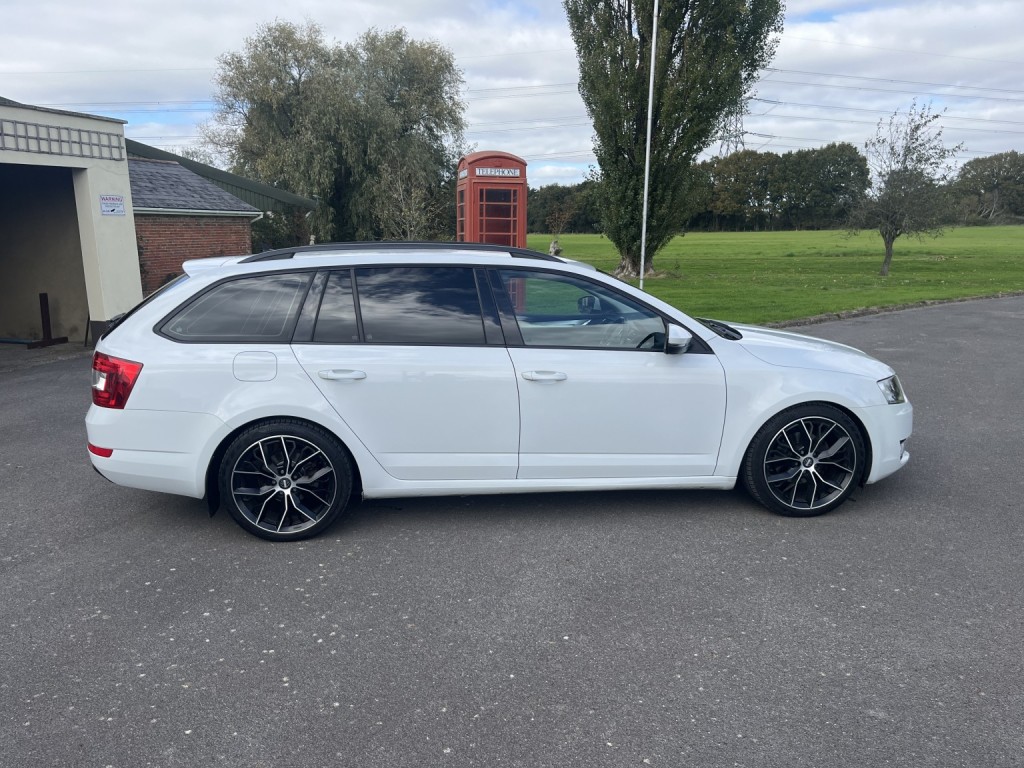 SKODA OCTAVIA