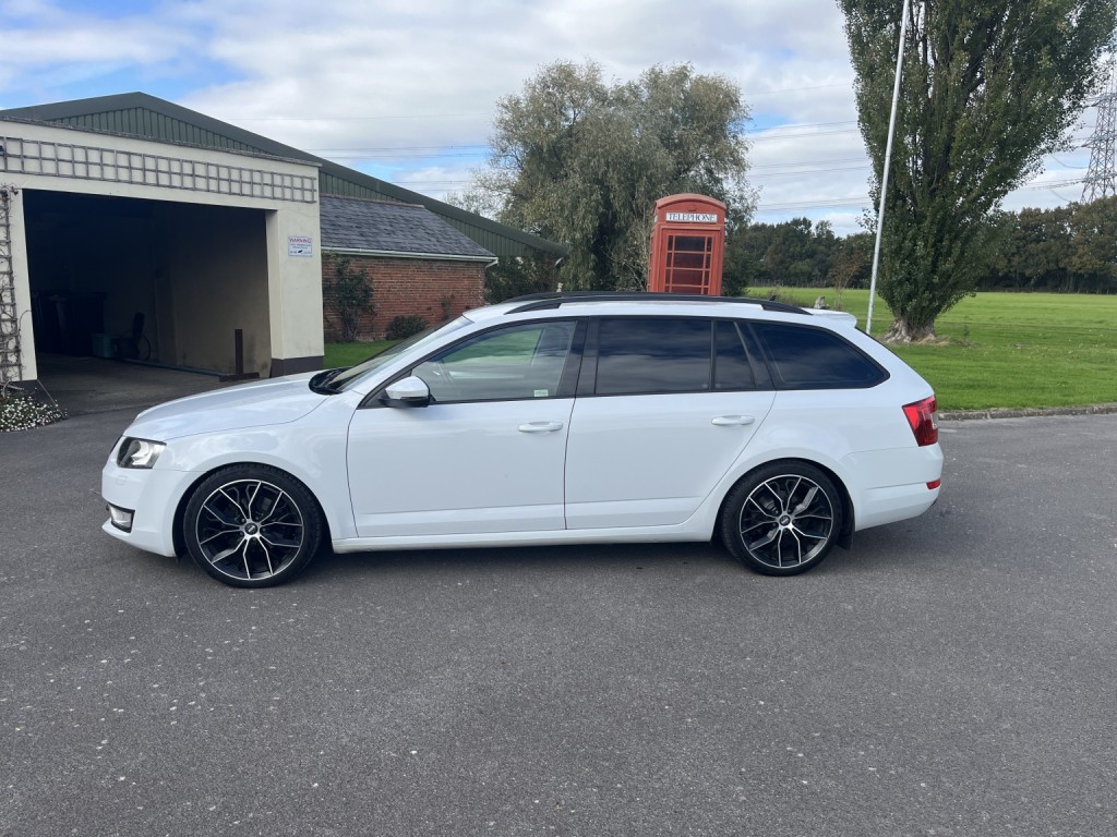 View SKODA OCTAVIA 2.0 TDI SE L