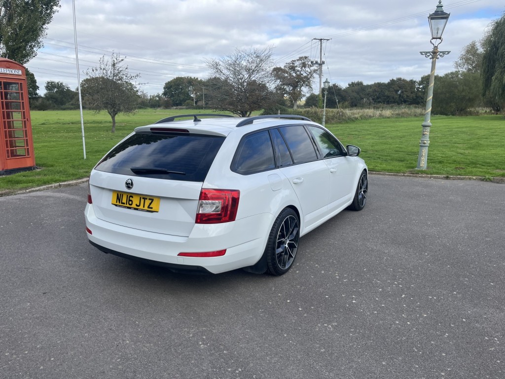 View SKODA OCTAVIA 2.0 TDI SE L
