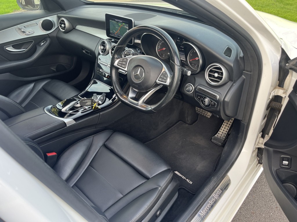 MERCEDES-BENZ C CLASS