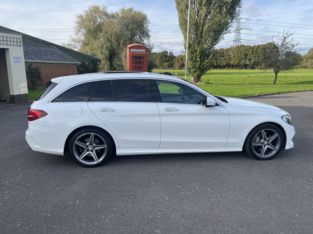 MERCEDES-BENZ C CLASS