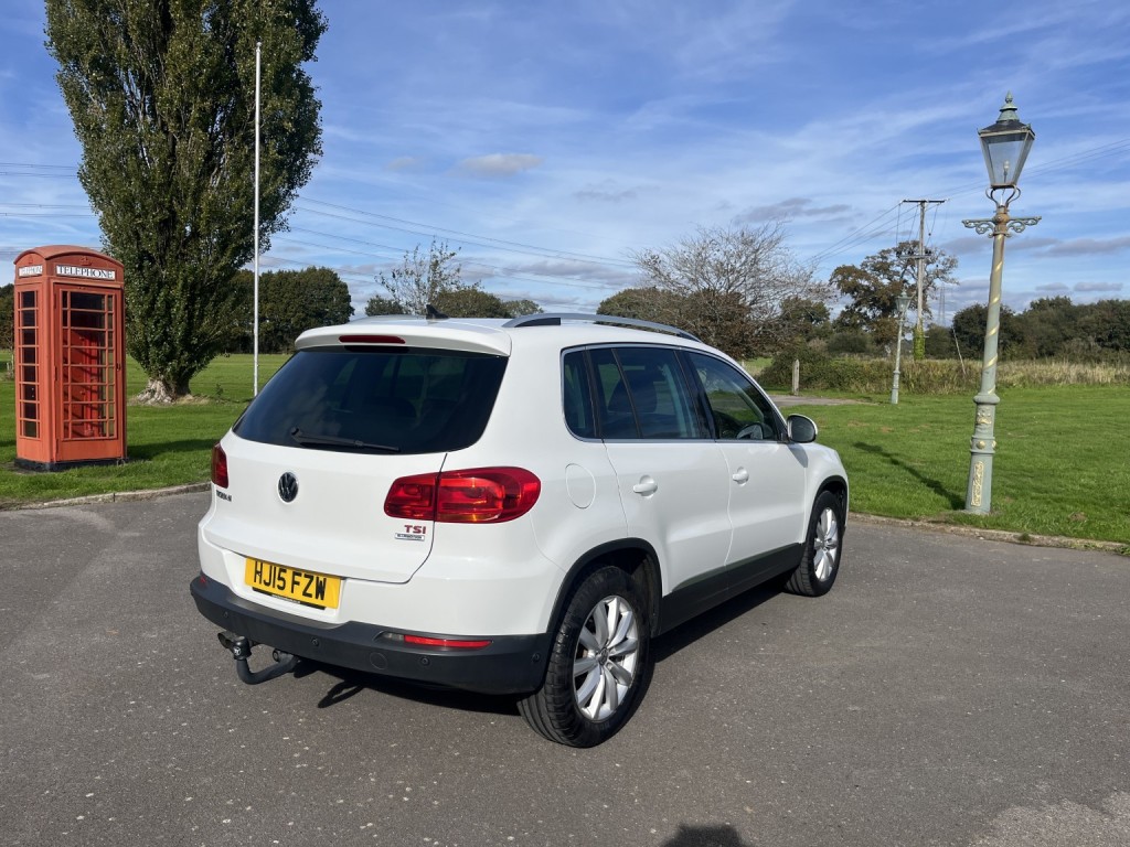 View VOLKSWAGEN TIGUAN 1.4 TSI BlueMotion Tech Match