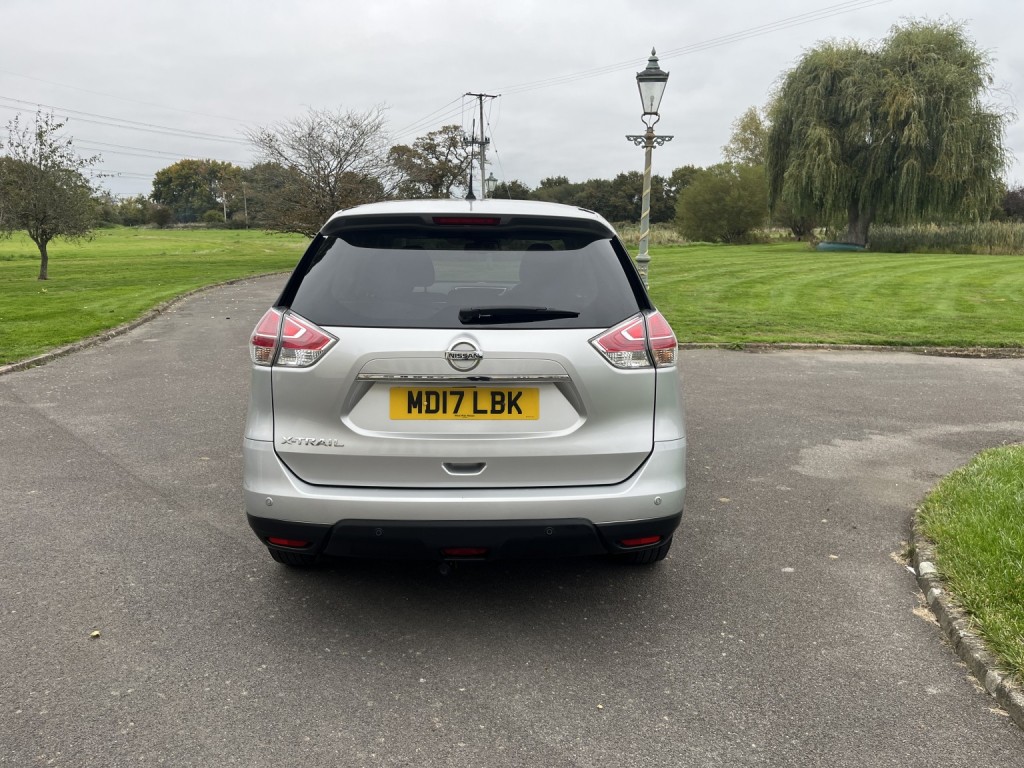 NISSAN X-TRAIL