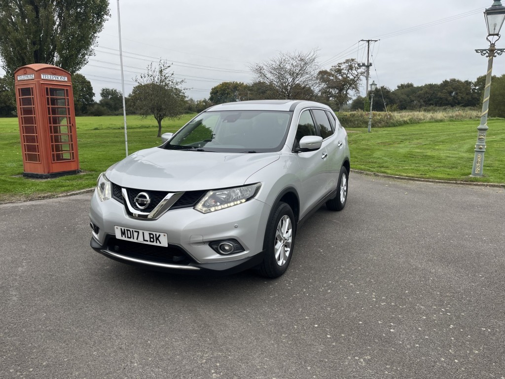 View NISSAN X-TRAIL 1.6 DIG-T Acenta