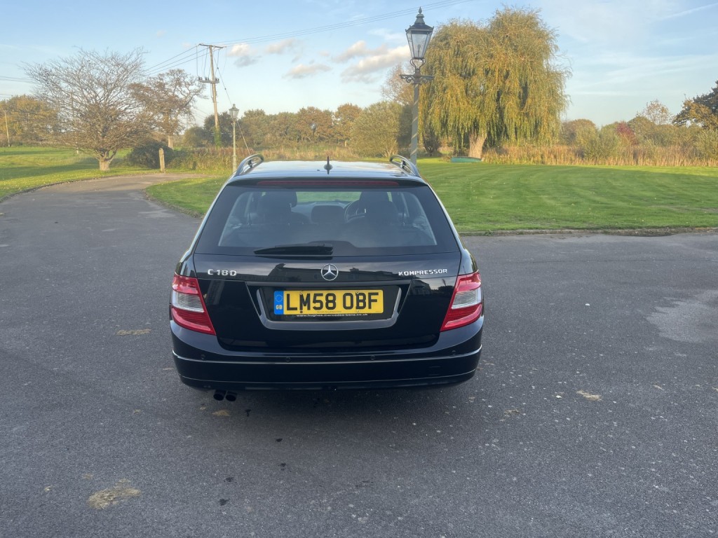 MERCEDES-BENZ C CLASS